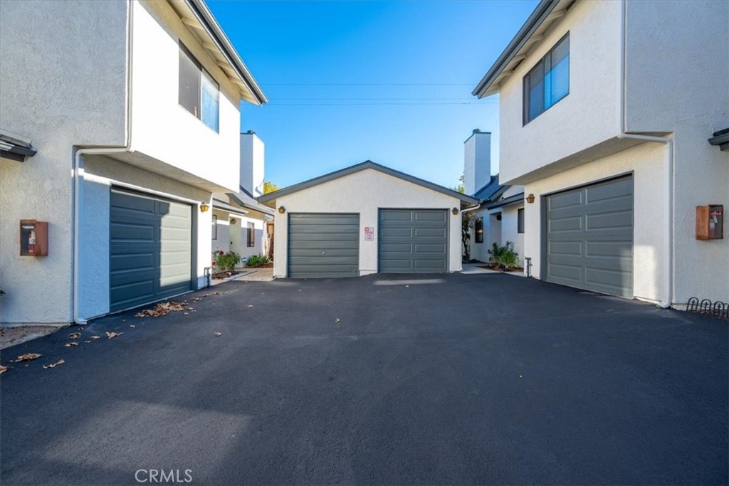 10710 El Camino Real 9