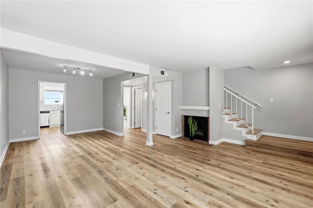 10240 Zelzah Avenue 3