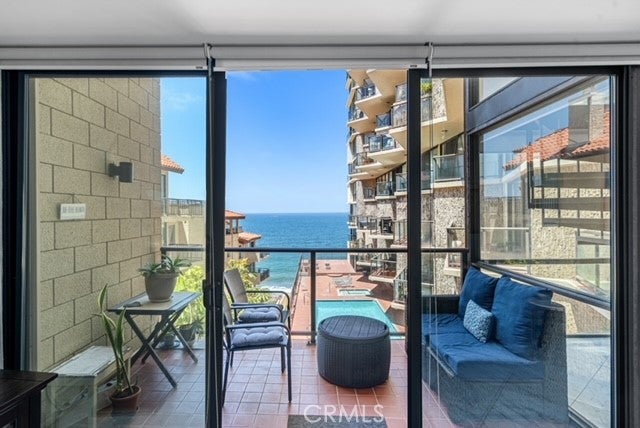 531 Esplanade 302