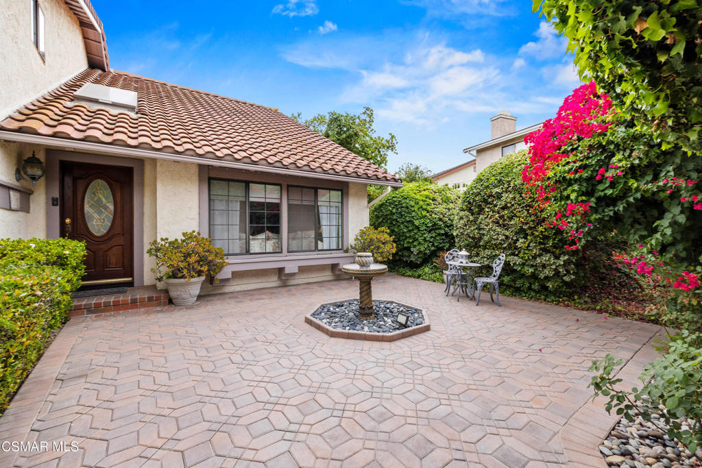 Welcome to this beautifully maintained pool home, ideally situated near the end of a quiet cul-de-sac in the peaceful Fountainwood East neighborhood of Thousand Oaks! This spacious 4-bedroom, 3-bath residence offers exceptional value with a gated front courtyard, oversized 3-car garage, and a sparkling pool and spa.Inside, you're greeted by a grand entryway featuring soaring ceilings, a large skylight, and a curved staircase. Adjacent to the foyer is the elegant formal living room with expansive windows, flowing seamlessly into the formal dining room--perfect for entertaining.The thoughtfully designed floor plan includes a desirable downstairs bedroom and a nearby bathroom with a shower, ideal for guests, multigenerational living, or a home office. The warm and inviting kitchen offers ample counter space with bar seating, high-end appliances, and a walk-in pantry. It opens effortlessly to the spacious family room with a cozy fireplace, creating a comfortable gathering space.Upstairs, the luxurious primary suite features a private balcony, a walk-in closet, and an ensuite bath complete with dual sinks, a soaking tub, and a tiled shower. Two additional bedrooms use a convenient Jack and Jill bathroom, providing both privacy and function.Step outside to your own private backyard oasis--highlighted by a sparkling pool and spa, mature landscaping, and a fruit-bearing fig tree. Solar panels provide energy efficiency and help reduce utility costs.Convenient freeway access gives you multiple commute options, and you're just minutes from parks, top-rated schools, hiking trails, restaurants, and shopping. This is a rare opportunity to own a beautiful home in Thousand Oaks - don't miss it!