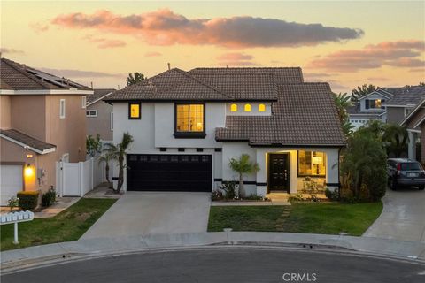 Photo of 5 Chatri Circle, Lake Forest, CA 92610 (MLS # OC26091276)
