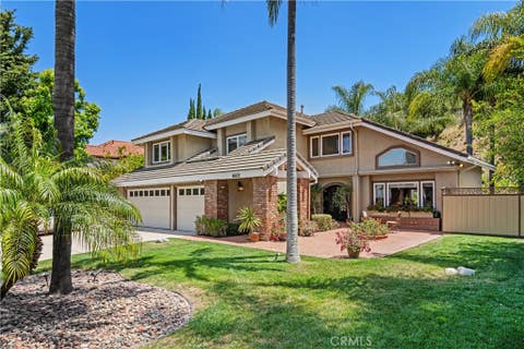 Photo of 822 Spring Canyon Place, Newbury Park, CA 91320 (MLS # SR26091182)