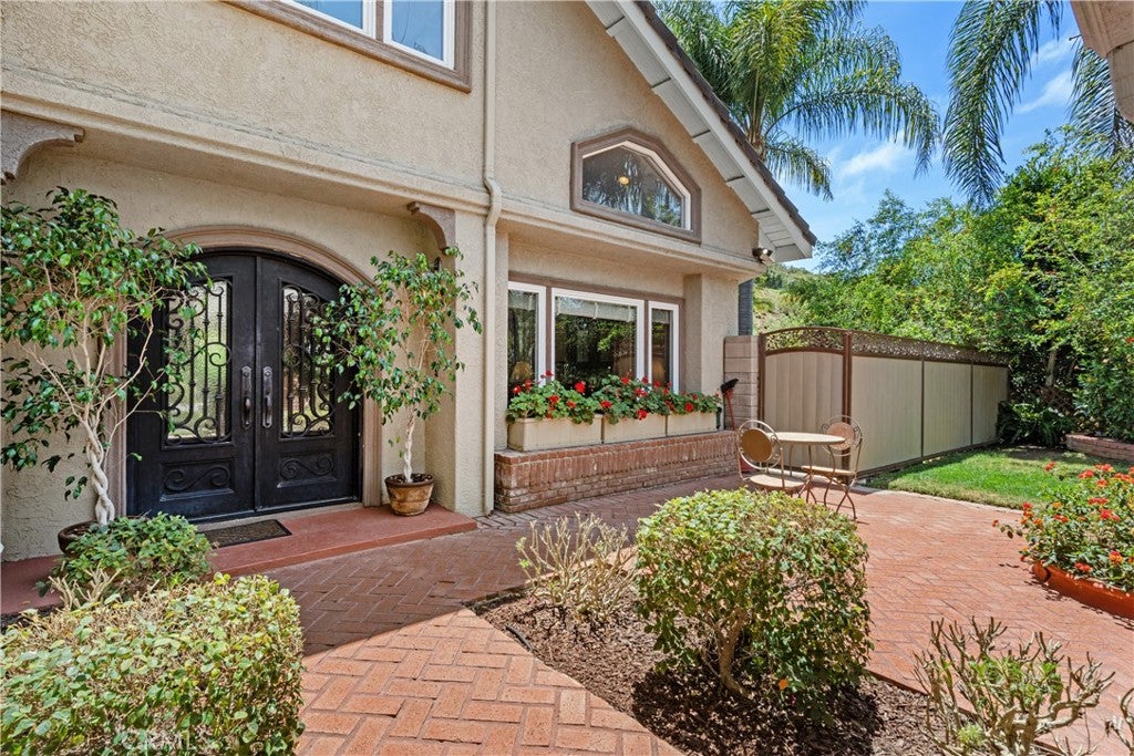 822 Spring Canyon Place