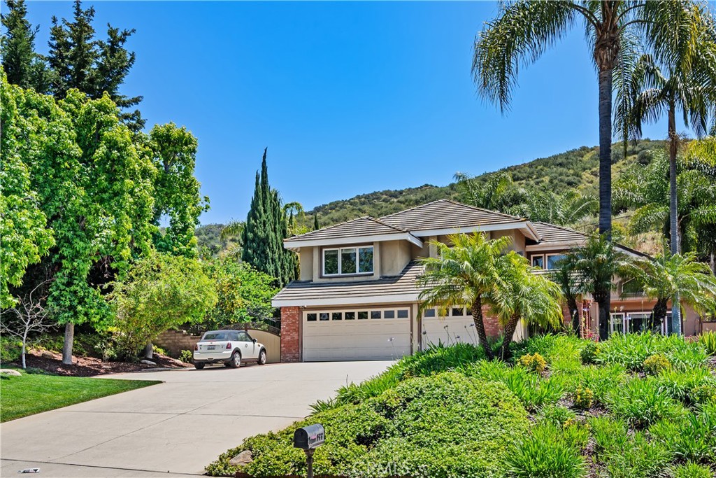 822 Spring Canyon Place
