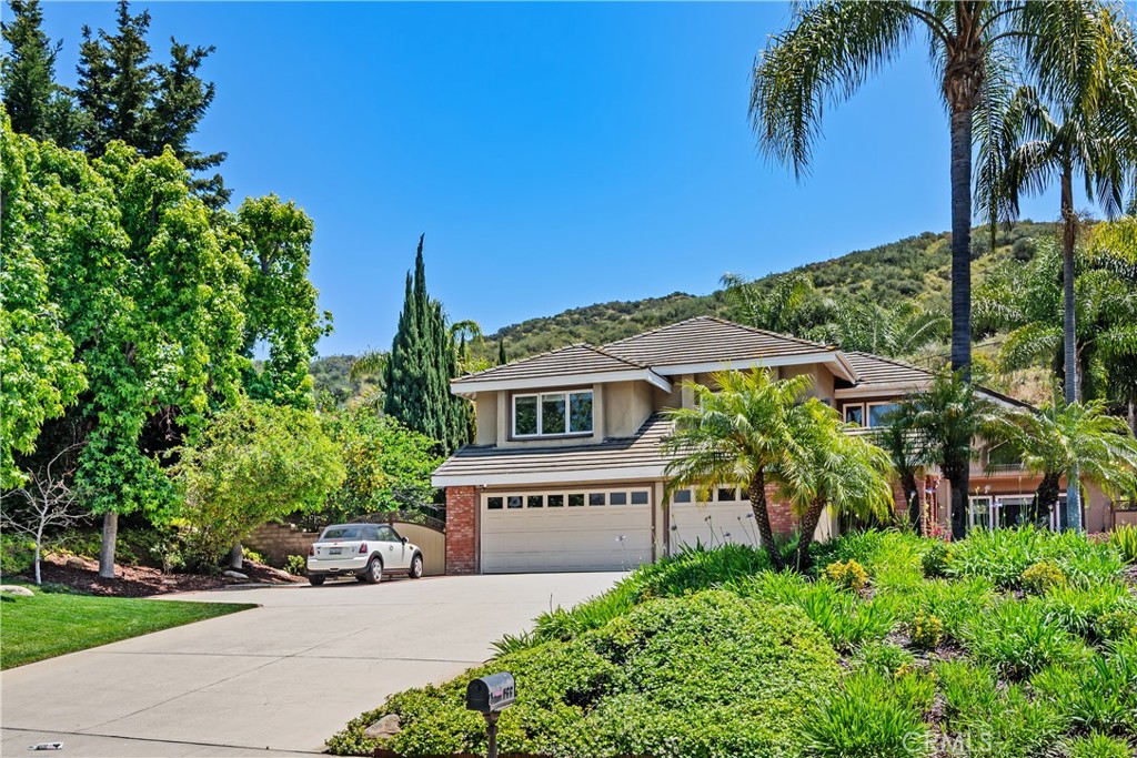 822 Spring Canyon Place