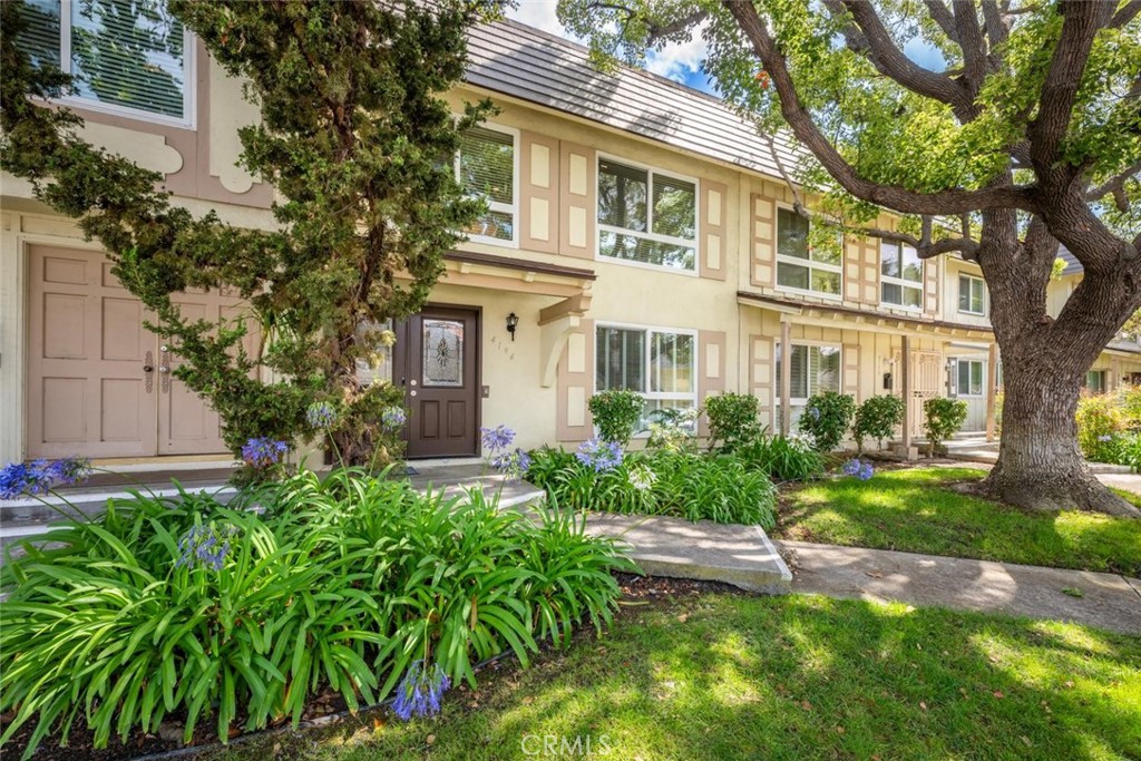 4194 Paseo De Oro
