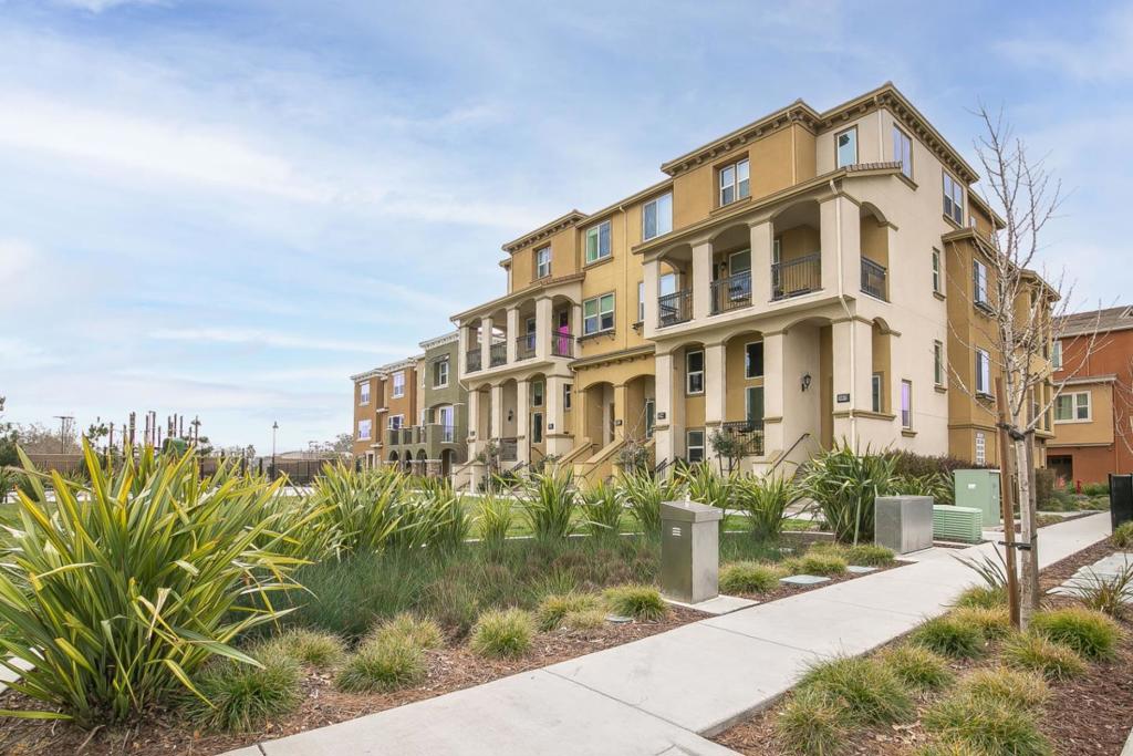 38950 Dandelion Place