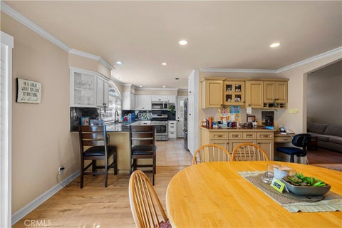 Tiny photo for 9116 Neath ST, Ventura, CA 93004 (MLS # SR26194780)