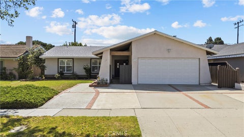 Photo of 9116 Neath ST, Ventura, CA 93004 (MLS # SR26194780)