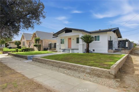 845 N 9th Colton CA 92324