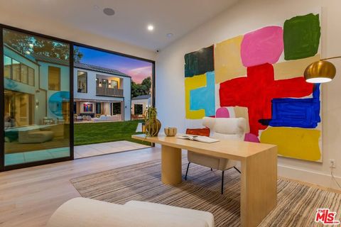 Tiny photo for 1749 Mandeville Lane, Los Angeles, CA 90049 (MLS # 26651925)