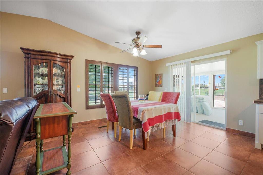 Palm Desert Greens - Manufactured In Park