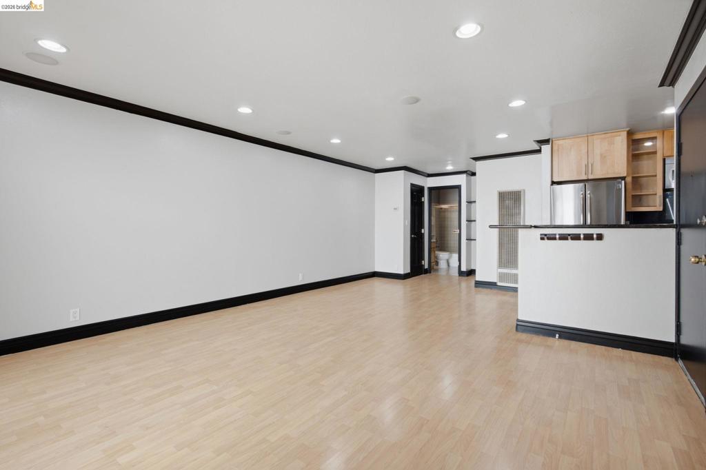 1731 Ellis St 14