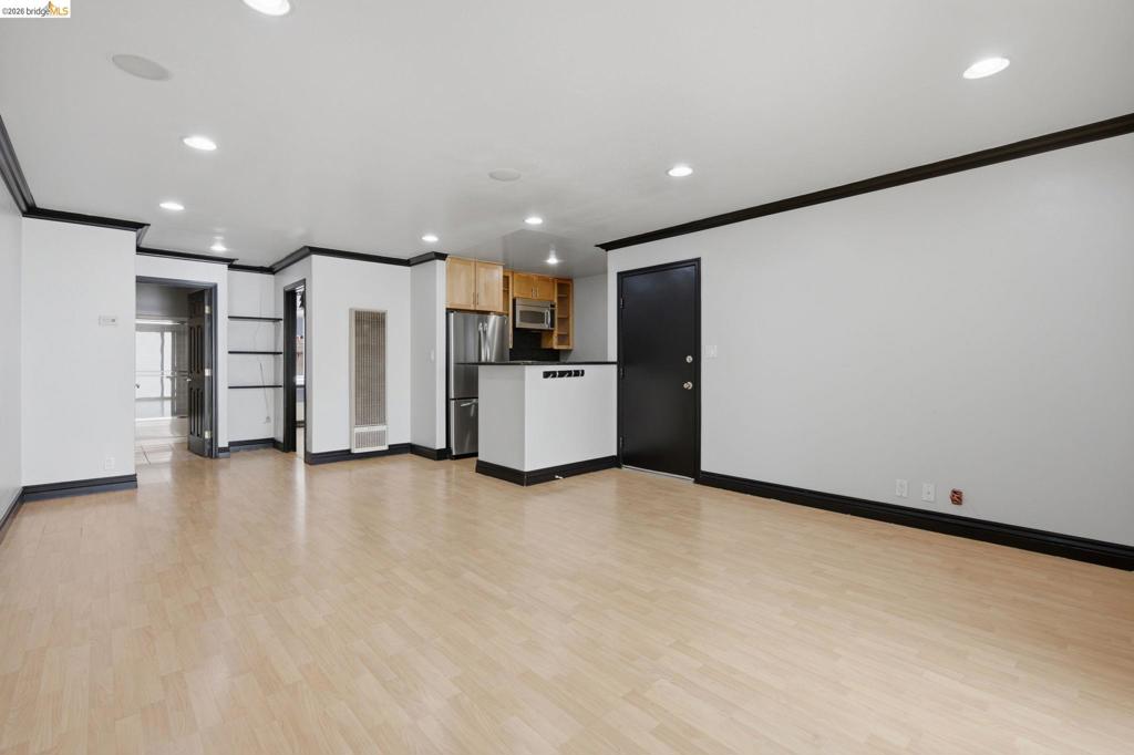 1731 Ellis St 14