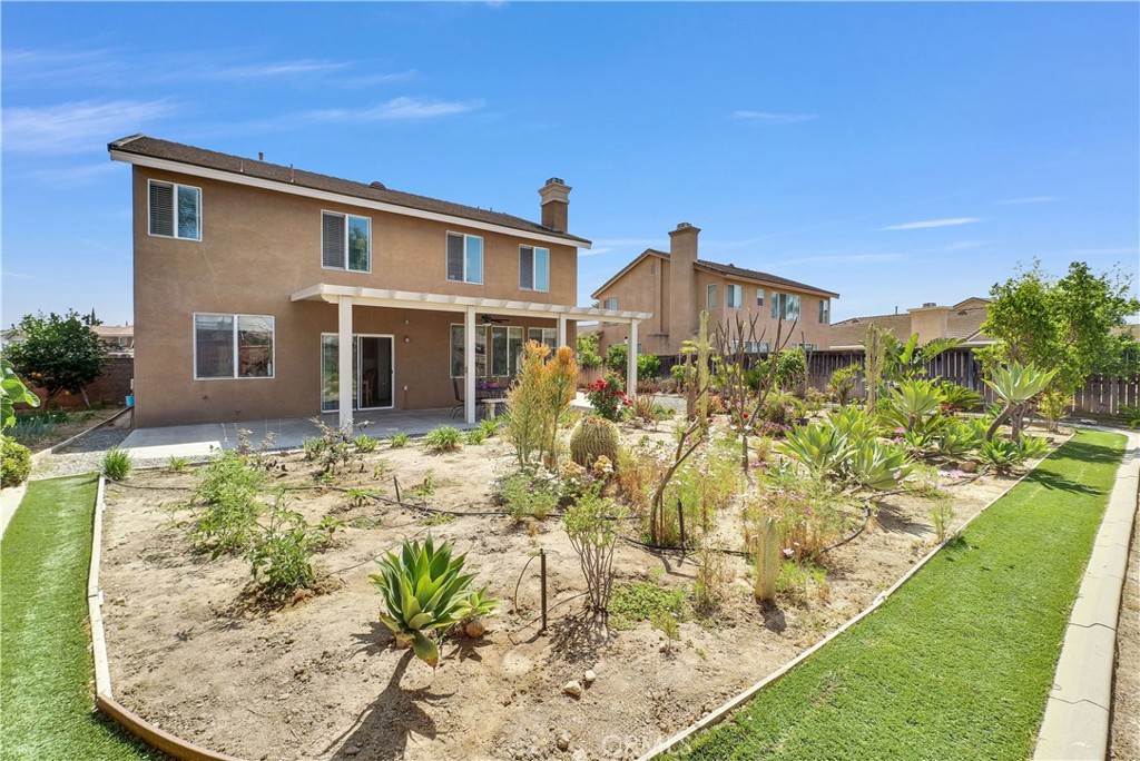 6981 Rivertrails Drive