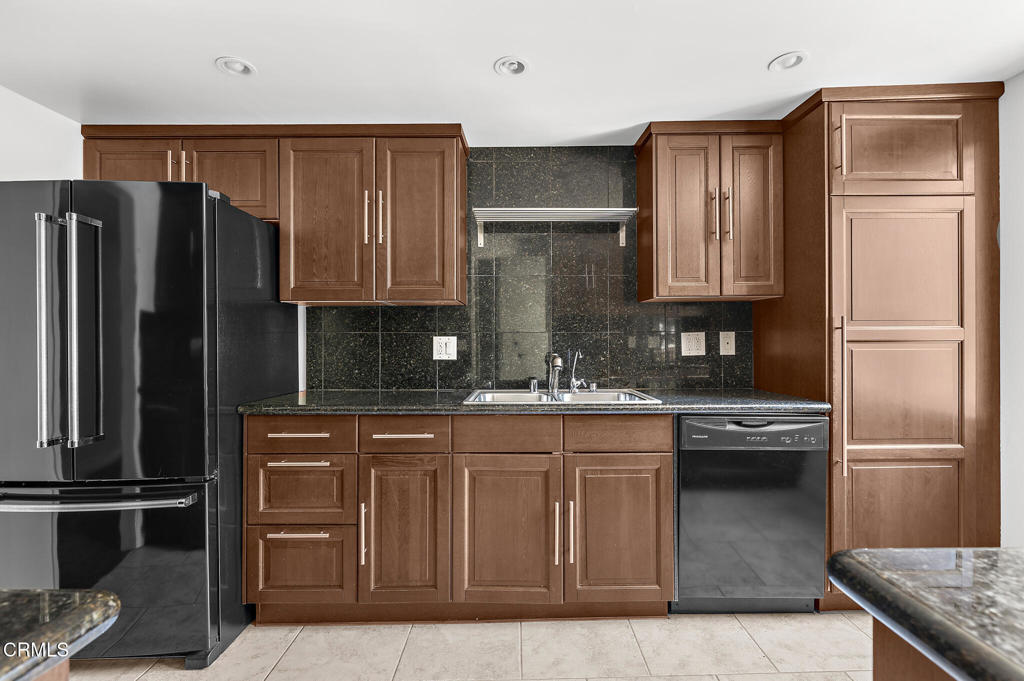 330 Cordova Street 268