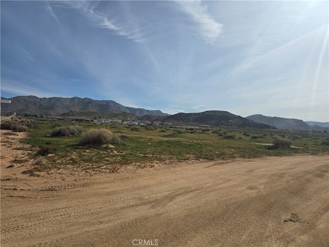 Photo of 0 Standing Rock, Apple Valley, CA 92307 (MLS # IV26045483)