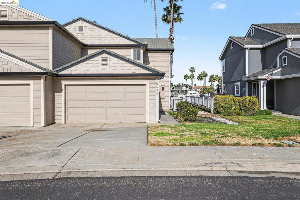 5635 Marlin Dr