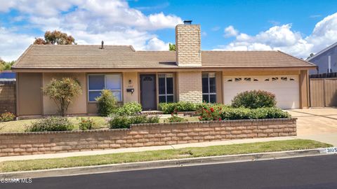 Photo of 3105 Lodgewood Street, Newbury Park, CA 91320 (MLS # 226002063)
