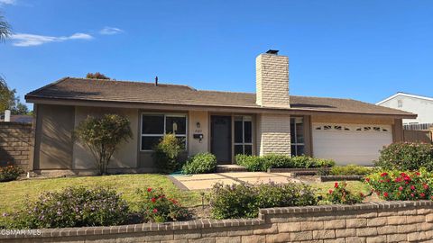 Photo of 3105 Lodgewood Street, Newbury Park, CA 91320 (MLS # 226002063)