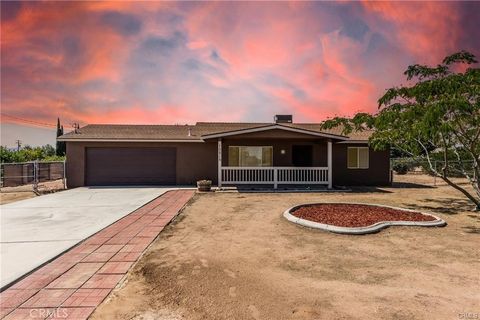 Photo of 15815 Arbury Street, Hesperia, CA 92345 (MLS # HD25217562)