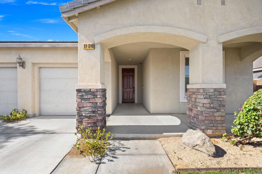 81060 Avenida Fayelynne