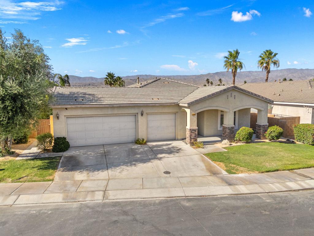 81060 Avenida Fayelynne