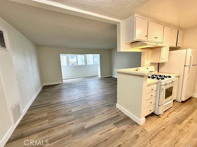 805 Glenway 205