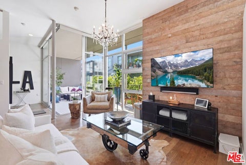 Photo of 4080 Glencoe Avenue #317, Marina Del Rey, CA 90292 (MLS # 26871391)