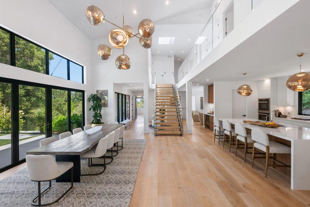 255 Brentwood Road