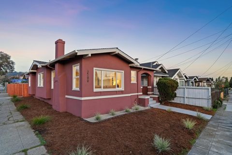 Photo of 5500 Laverne Ave Ave, Oakland, CA 94605 (MLS # 41122445)