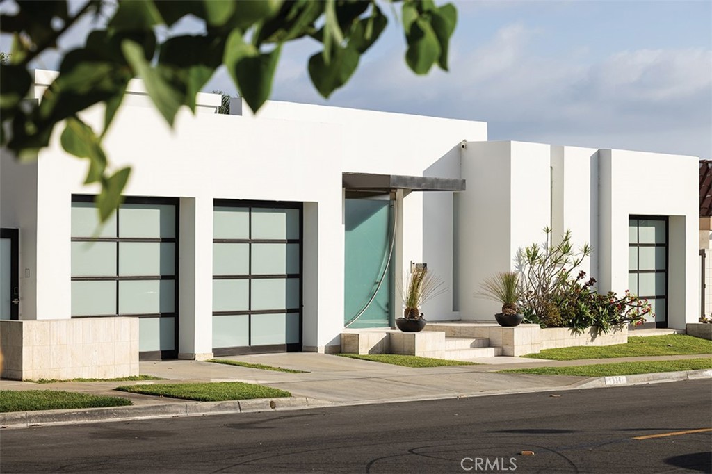 1336 Galaxy Drive