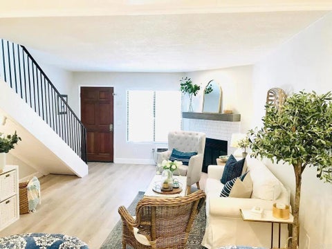 Photo of 1411 Robinson Avenue #4, San Diego, CA 92103 (MLS # NDP2609516)