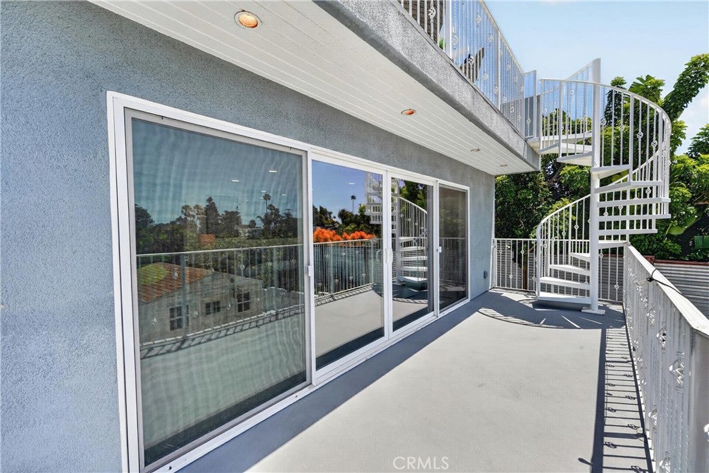 111 Revuelta Court, San Clemente CA 92672 - Photo 8