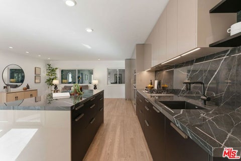 Photo of 1233 N Laurel Avenue #109, West Hollywood, CA 90046 (MLS # 26913451)