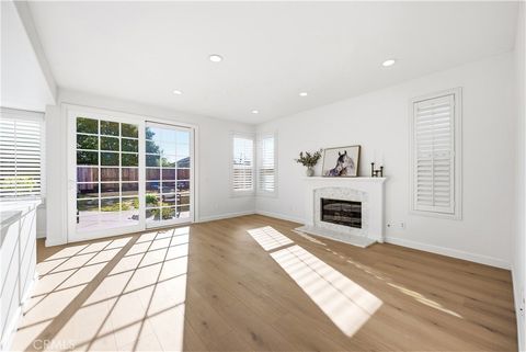 Tiny photo for 1394 La Culebra Circle, Camarillo, CA 93012 (MLS # SR25222547)