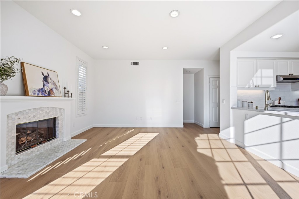 Montelena 3 - 4760 - Residential