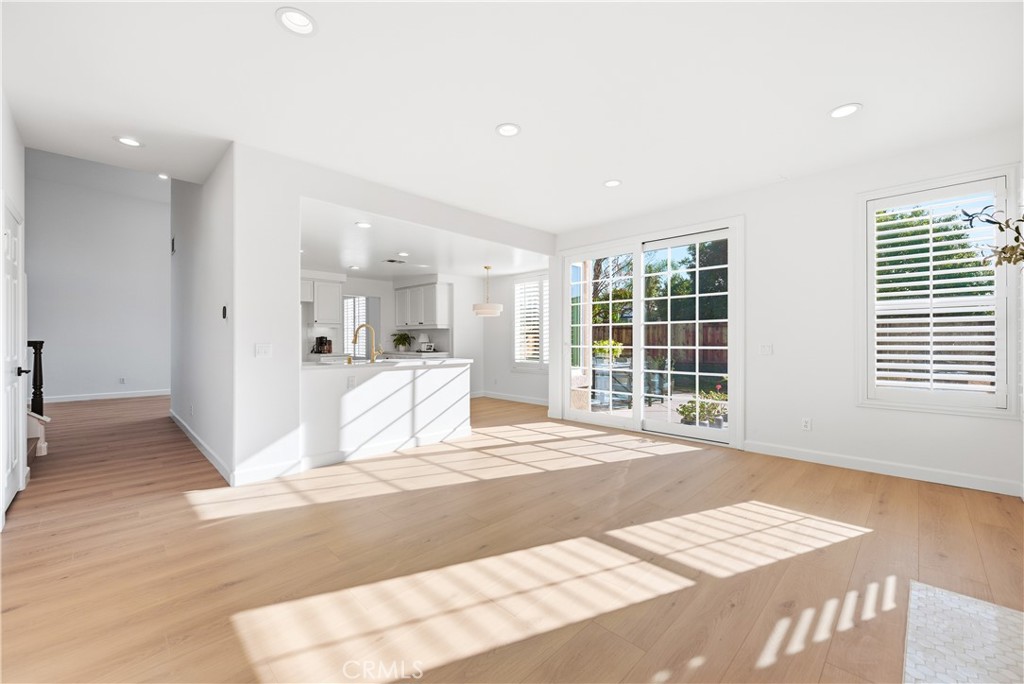 Montelena 3 - 4760 - Residential