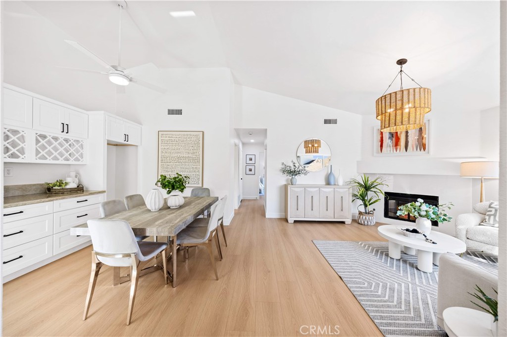 369 Deerfield Ave 35