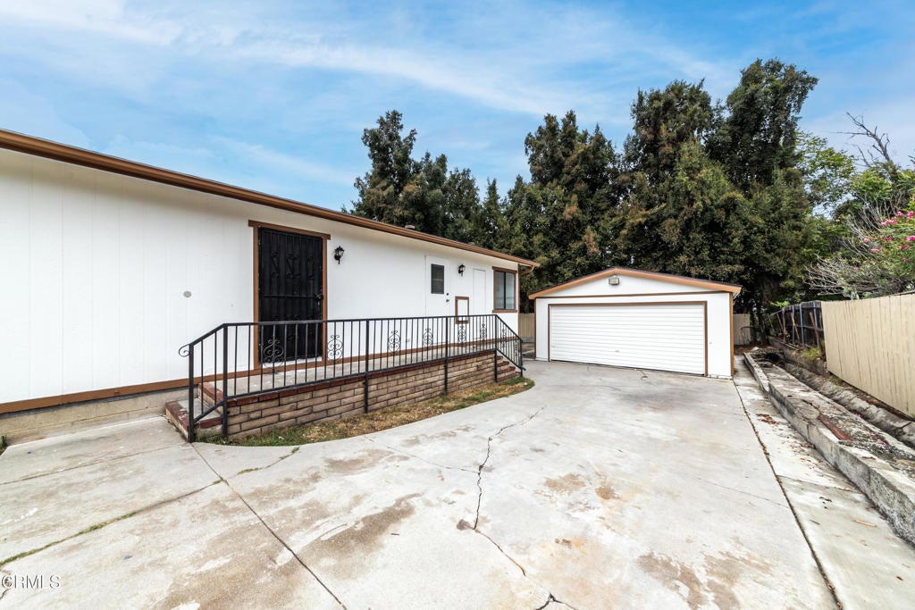 7413 Mooney Drive
