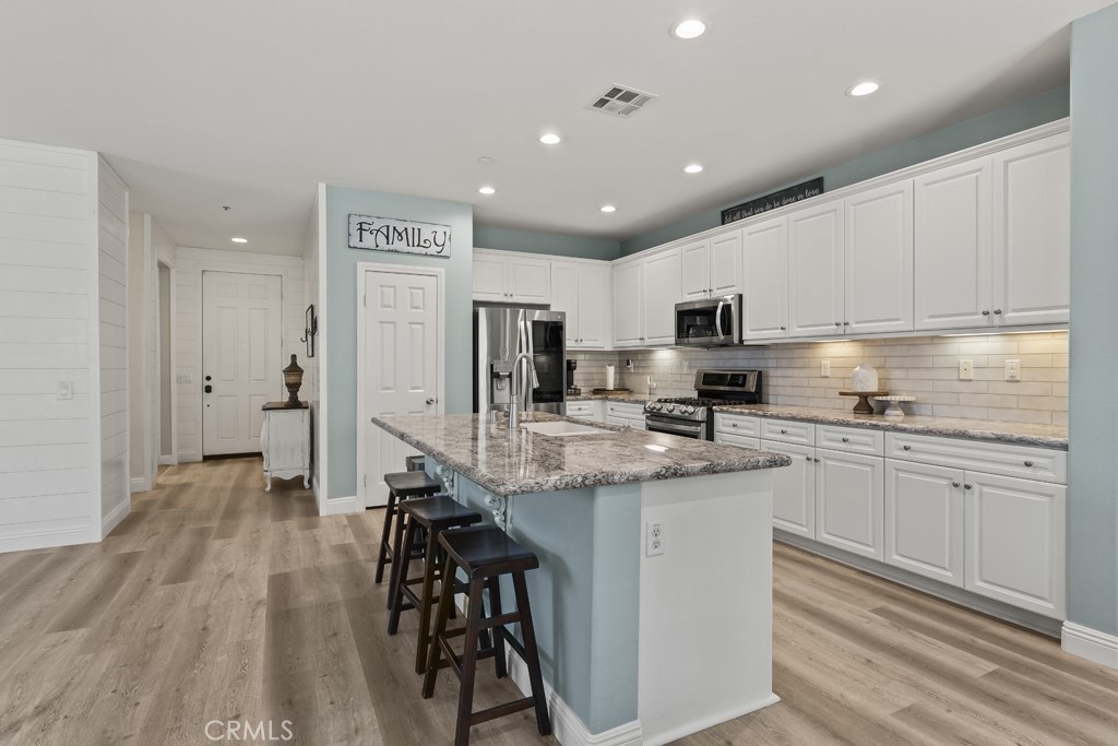 6782 Iron Horse Lane