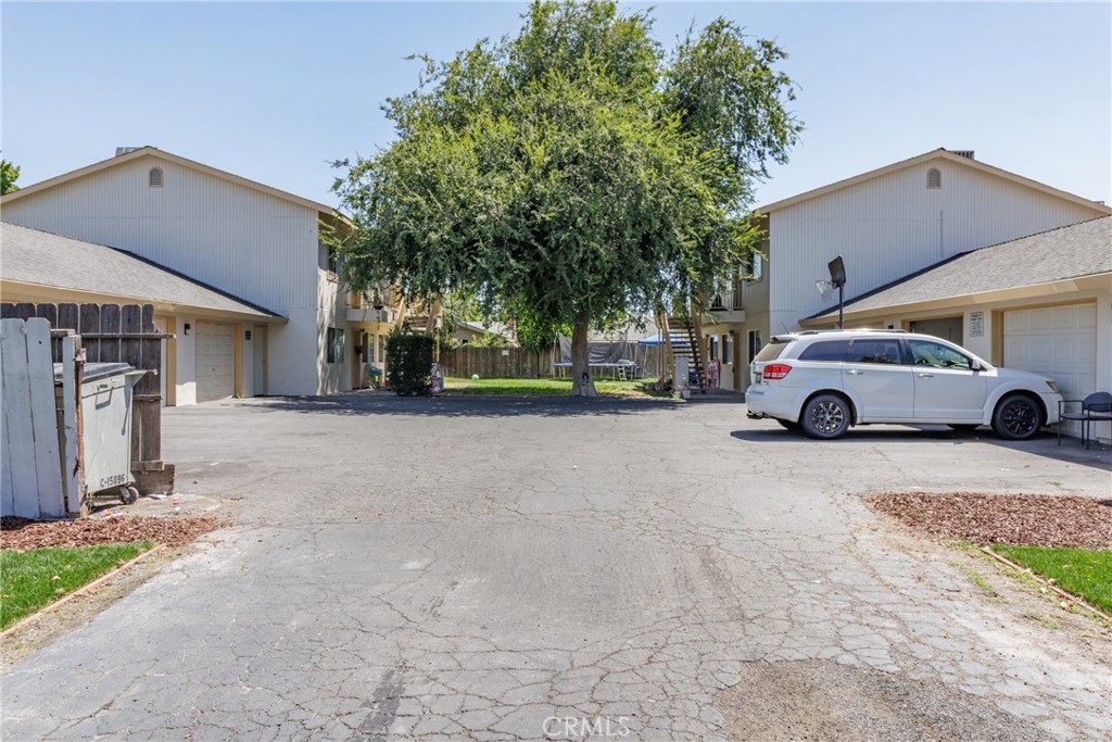 Properties 3 3150 3158 College Avenue