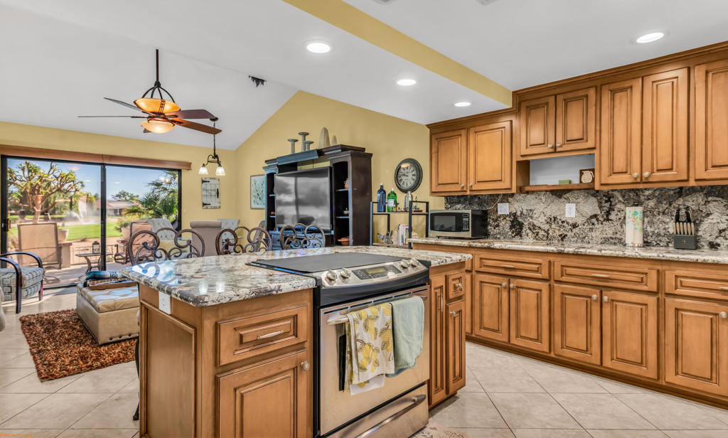 Palm Desert Resort C - Residential Lease