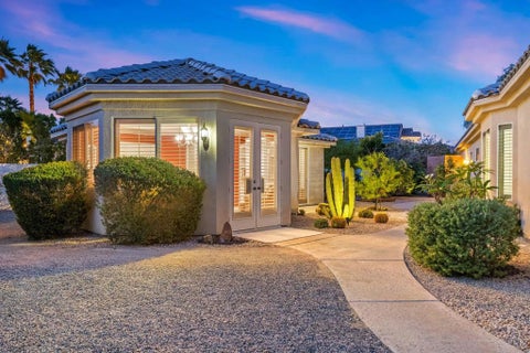 Tiny photo for 10 Queens Court, Rancho Mirage, CA 92270 (MLS # 219154997DA)