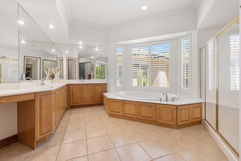 Tiny photo for 10 Queens Court, Rancho Mirage, CA 92270 (MLS # 219154997DA)