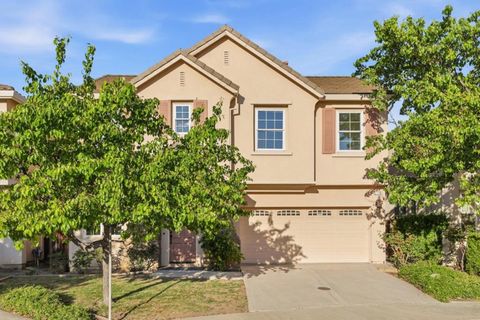 Photo of 2130 Payne Place, Santa Clara, CA 95054 (MLS # ML82040190)