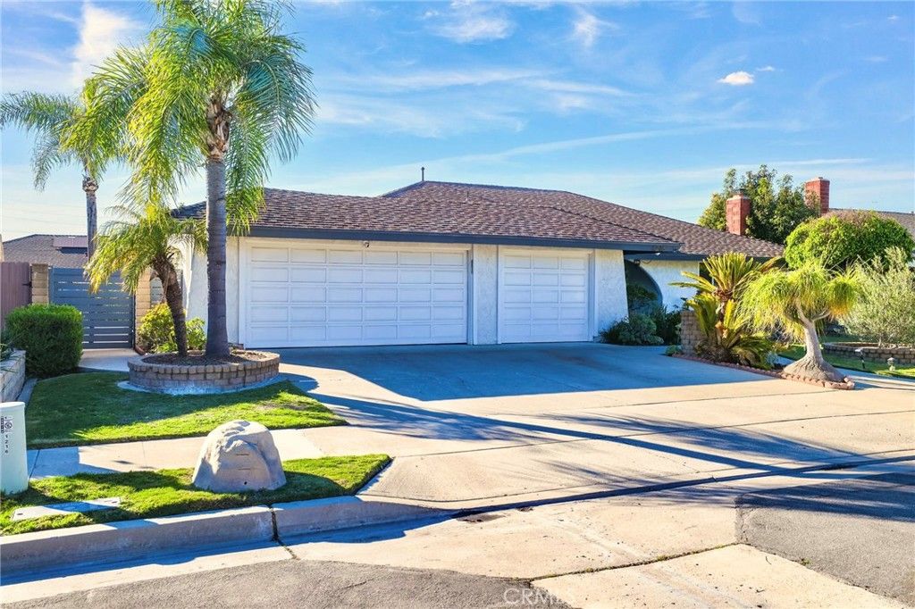 Photo of 1216 N Richard Street, Orange, CA 92869 (MLS # OC25267490)