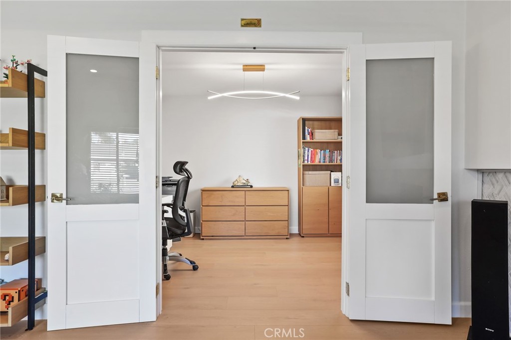 ORANGE - Residential