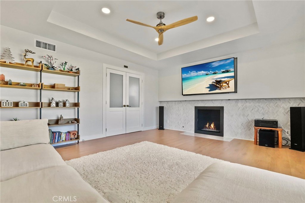 ORANGE - Residential