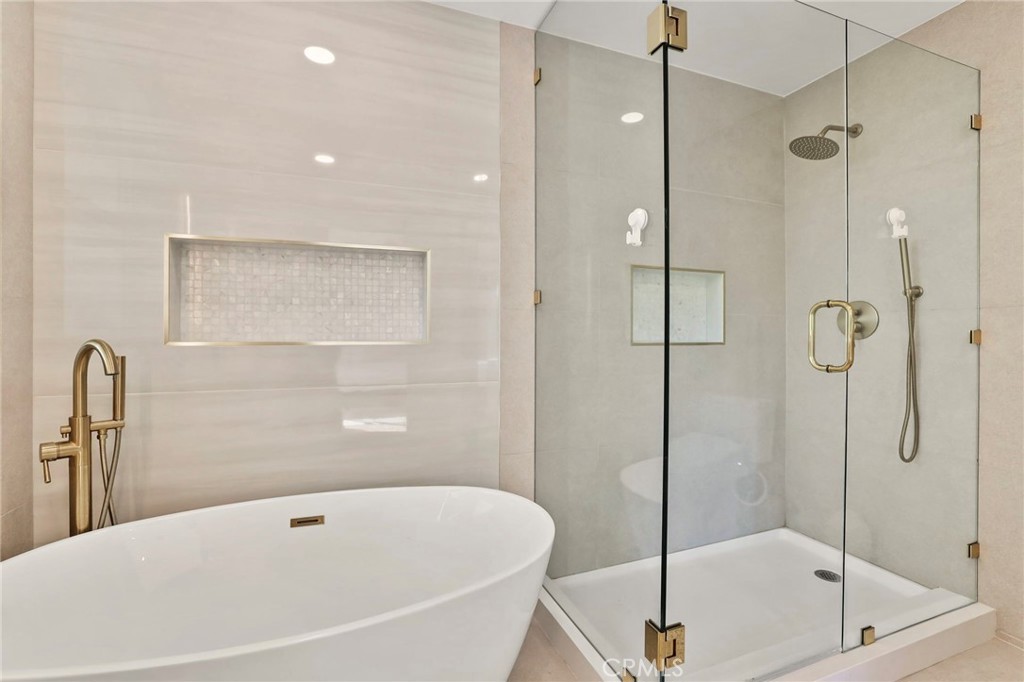 ORANGE - Residential